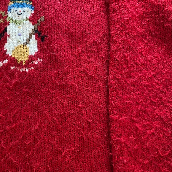 Hand Loomed Christmas Sweater - Picture 6 of 6
